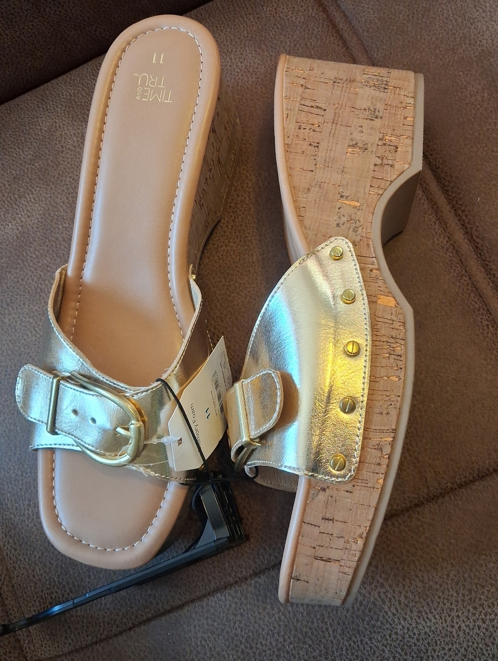 Time and Tru Women's Gold Metallic Faux Leather Cork Wedge Slide Sandals Size 11